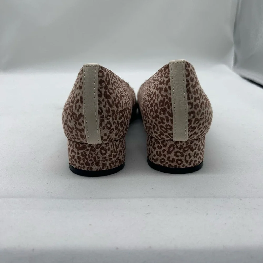 Journee Collection Loafers Womens 7 1/2 Animal Print Justine Heeled Loafers NEW‎